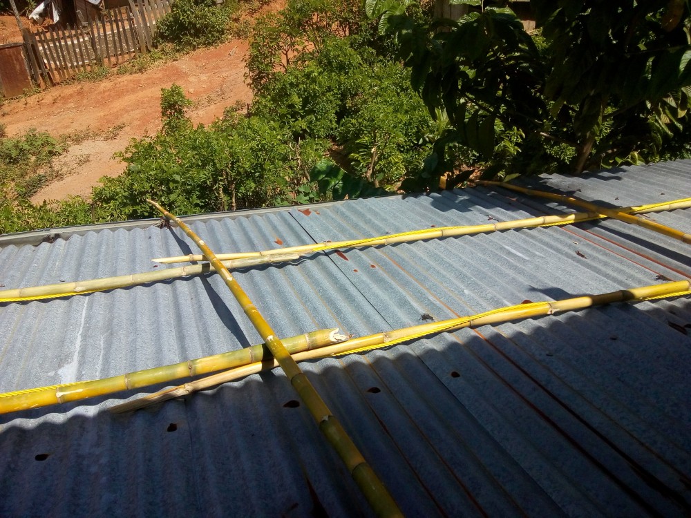 We reinforced the roof with ropes and bamboo.
