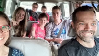 Met z'n allen onderweg naar Maroamboka