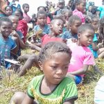 03-grote-menigten-kwamen-om-het-evangelie-te-horen-3